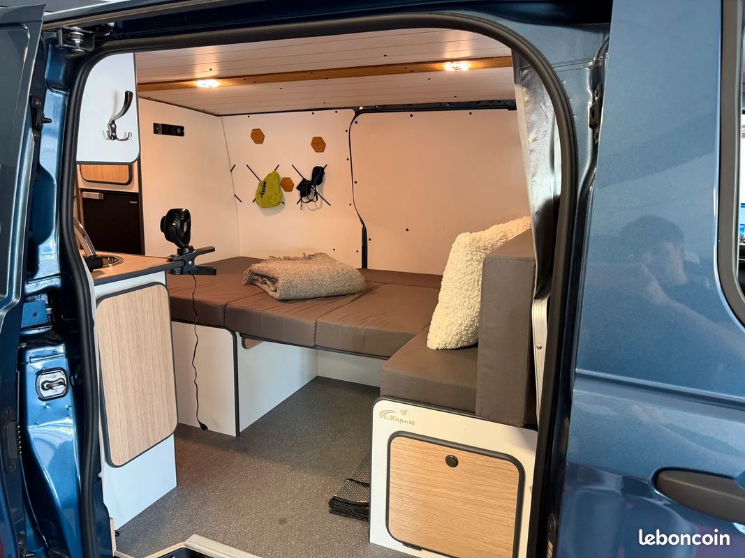 Van Amenagé Ford TRANSIT CUSTOM L1H1 2.0 Ecoblue 110ch Trend ~ AMENNAGER KAPAM ~ PANNEAUX SOLAIRE (image 29)