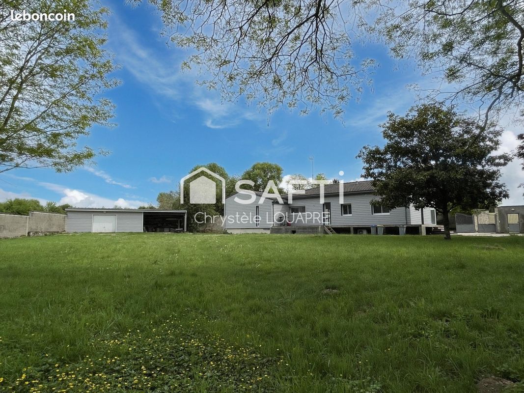 Maison 5 pièces 140 m² · à Les Touches-de-Périgny · 140 m² · 249 000 €