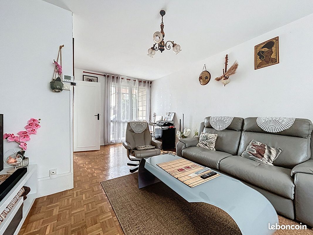Maison 5 pièces 98 m² · à Mont-Saint-Aignan · 98 m² · 298 000 €