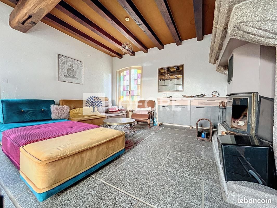 Pavillon 4 pièces 148 m² - Le Tallud 79200 (image principale 8)