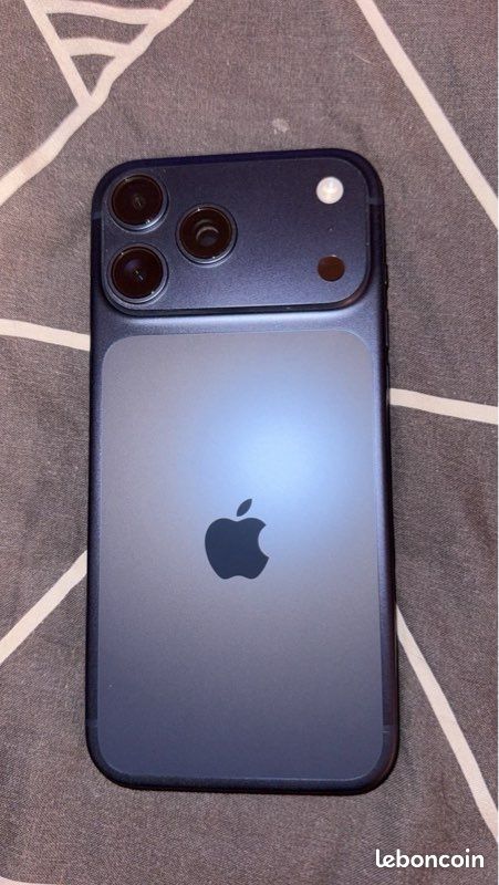 IPhone 17 pro Max (image 2)