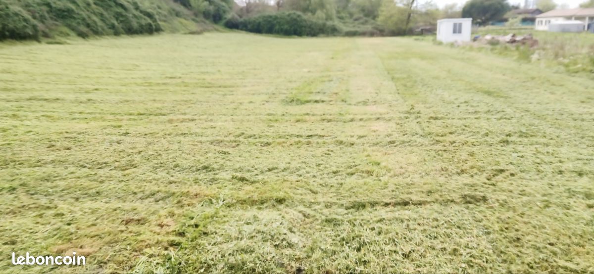 Terrain à bâtir · à Varennes · 18 000 €