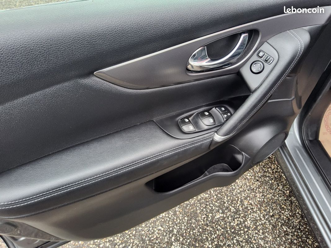 NISSAN QASHQAI 2019 1.5 dCi 115 Tekna+ (image 22)