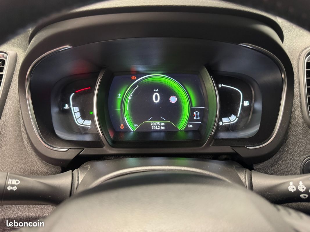 RENAULT SCENIC IV TCe 130 Energy Intens (image 27)