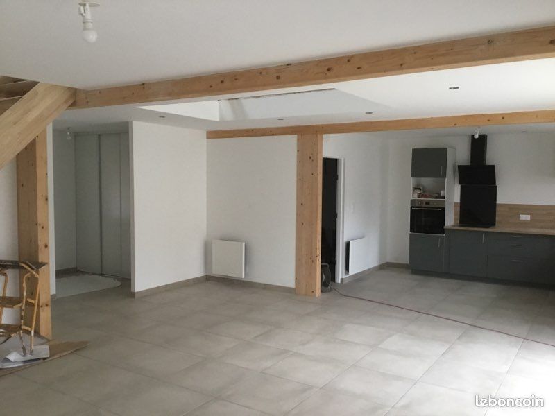 Maison 7 pièces 147 m² · à Saint-Junien · 147 m² · 1 350 €/mois