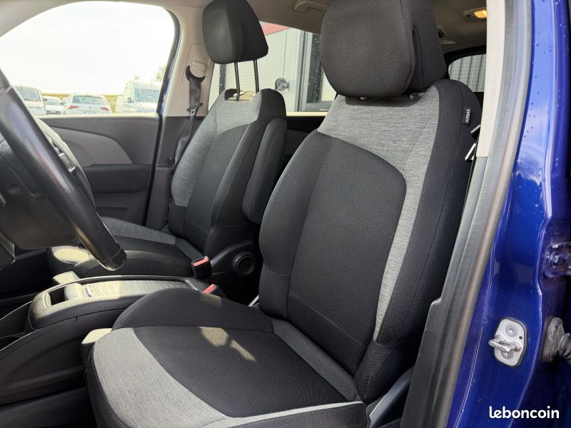 Citroen C4 PICASSO BLUEHDI 120CH FEEL S&S EAT6 (image 9)