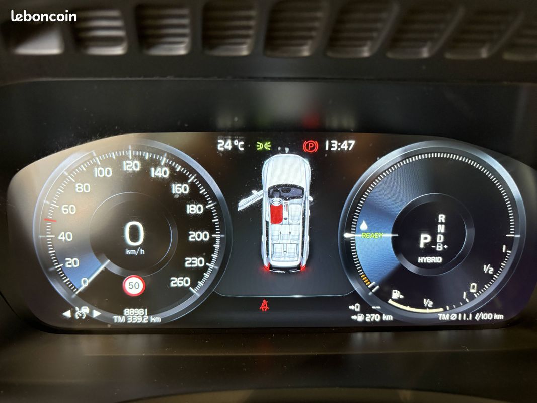 VOLVO XC90 Recharge T8 AWD 303+87 ch Geartronic 8 7pl Inscription Luxe (image 30)