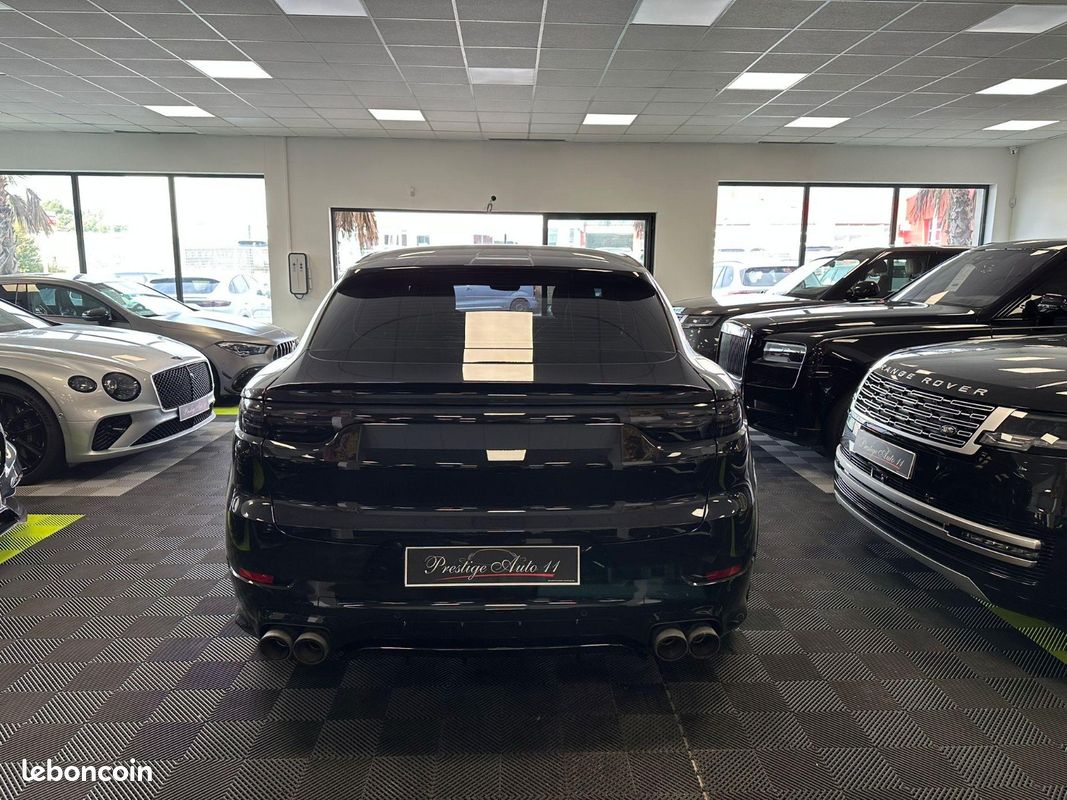 Porsche CAYENNE COUPE 4.0 V8 HYBRID Turbo S KIT techart 60 000 euros JA VOSSEN Echappement Tech ART Offre de LOA 2 124 /mois TTC (image 17)