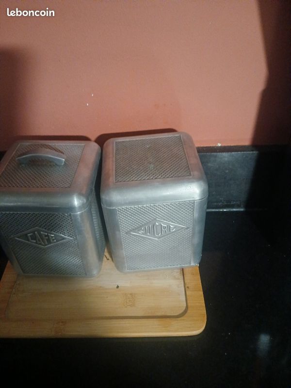 Ensemble de deux boîtes de conservation vintage en aluminium brossé (image 3)