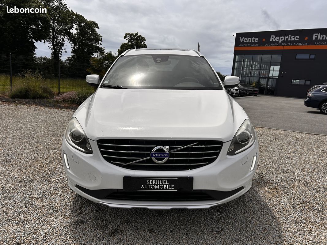Volvo XC60 "À PROFESSIONNEL" D4 181CH SUMMUM GEARTRONIC (image 2)