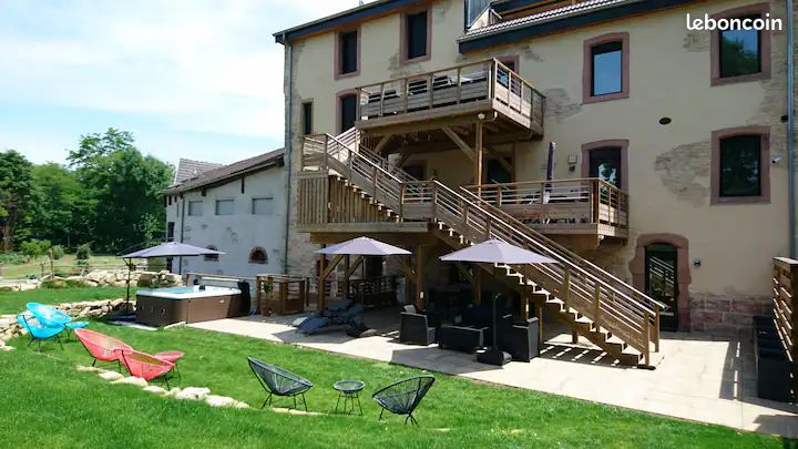 Appartement loft 120m2 meublé toutes options parking famille déplacement professionnel