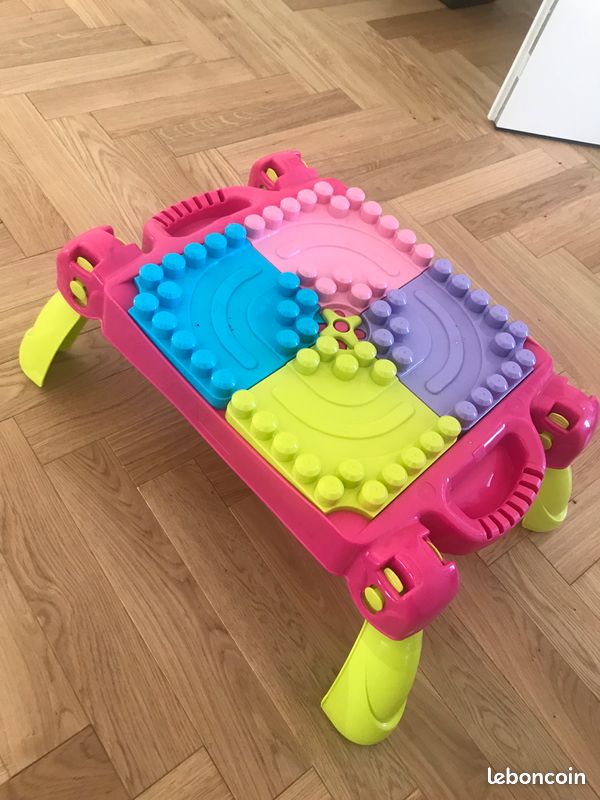 Table d’apprentissage mega bloks (image 2)