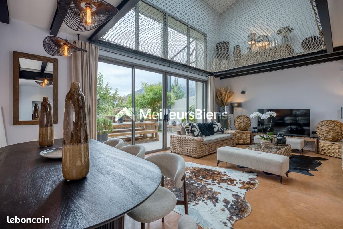 Appartement 5 pièces 139 m² · à Saint-Jorioz · 139 m² · 1 175 000 €
