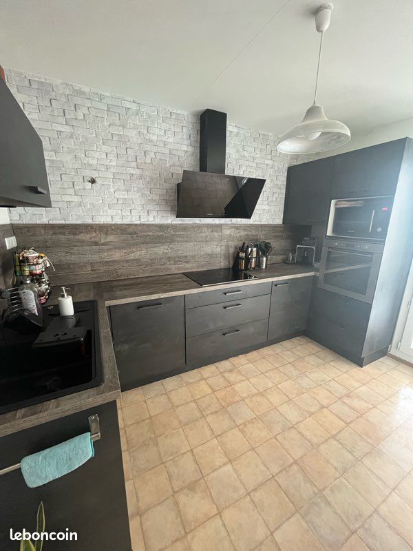 Appartement 5 pièces 75 m² · à Champagnole · 75 m² · 1 000 €/mois