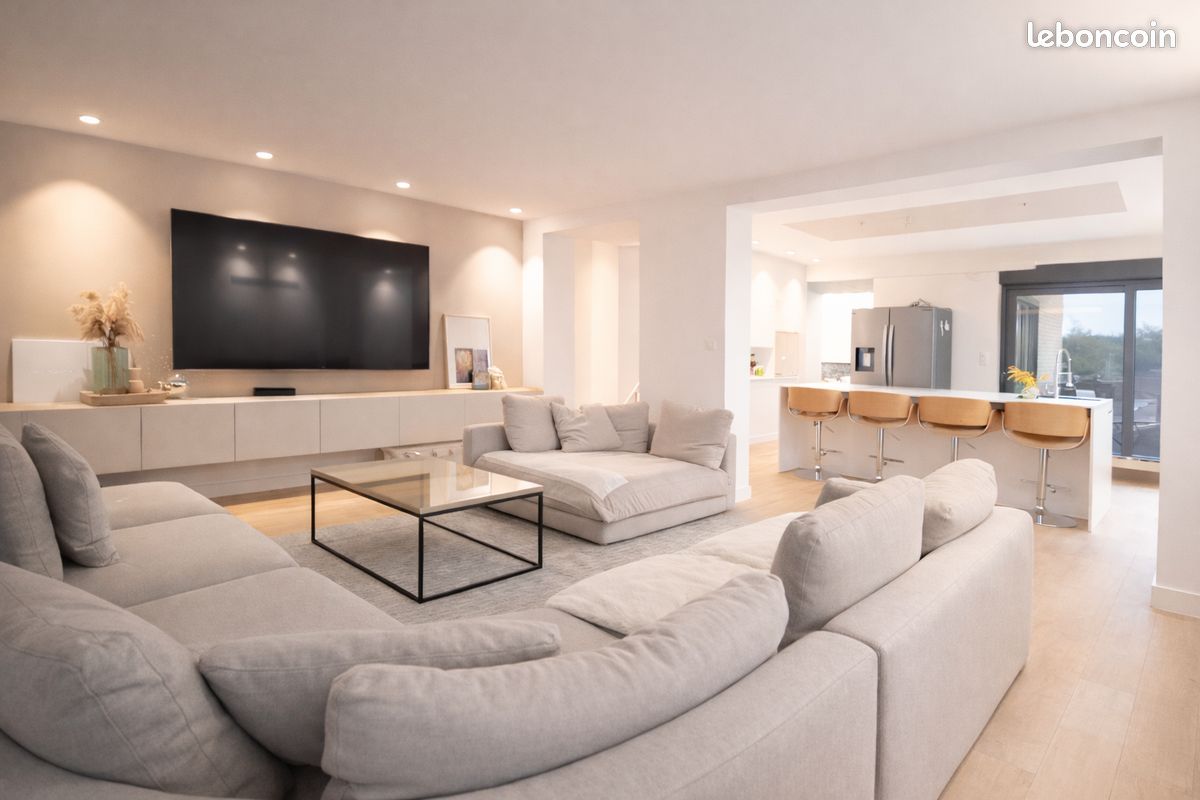 Maison 5 pièces 220 m² · à La Chapelle-d'Armentières · 220 m² · 455 000 €