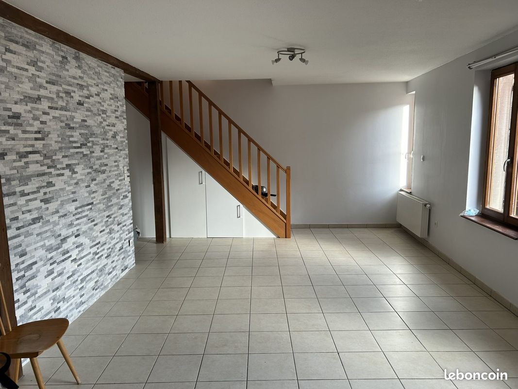 Appartement 3 pièces 79 m² · à Châtenois · 79 m² · 220 000 €