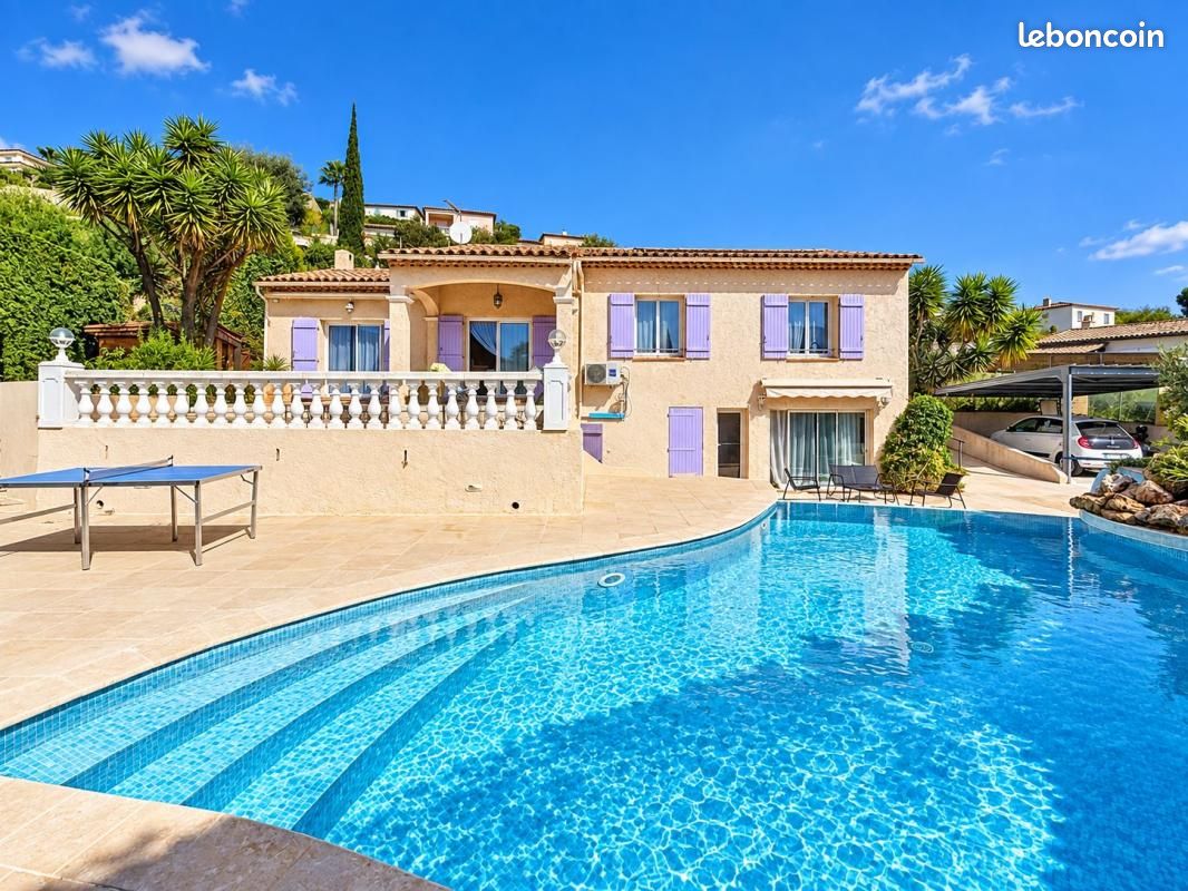 Maison 8 pièces 210 m² · à La Roquette-sur-Siagne · 210 m² · 829 000 €