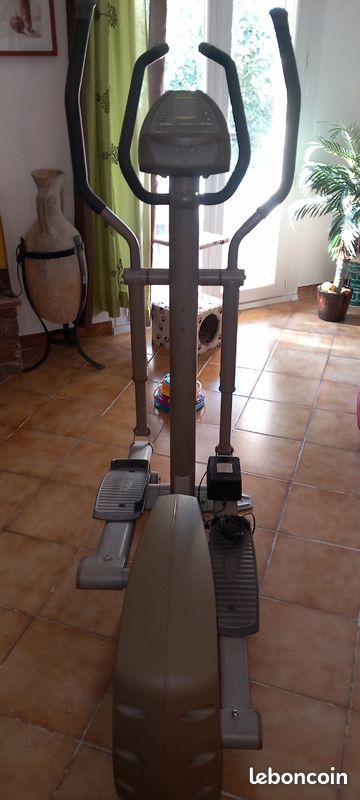 Vélo elliptique (image 2)