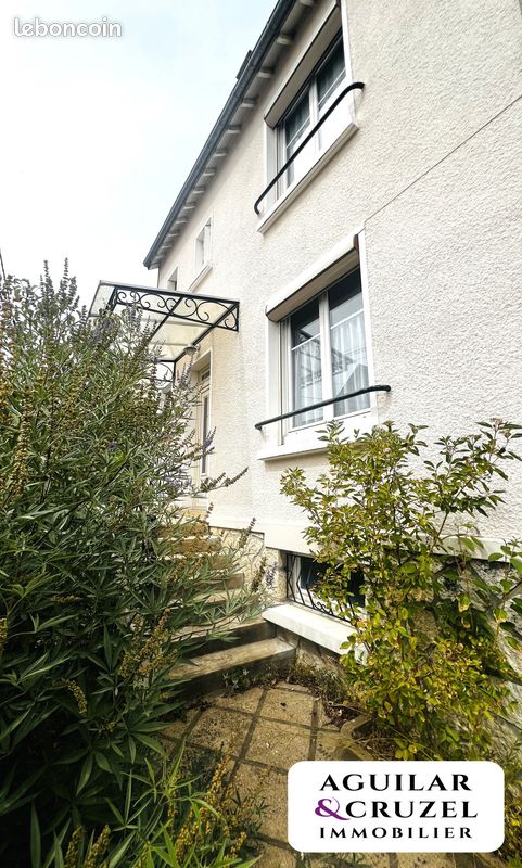 Maison 6 pièces 113 m² · à Bourges · 113 m² · 228 800 €