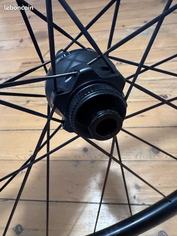 Dt swiss 1800 d'occasion - Équipements vélos