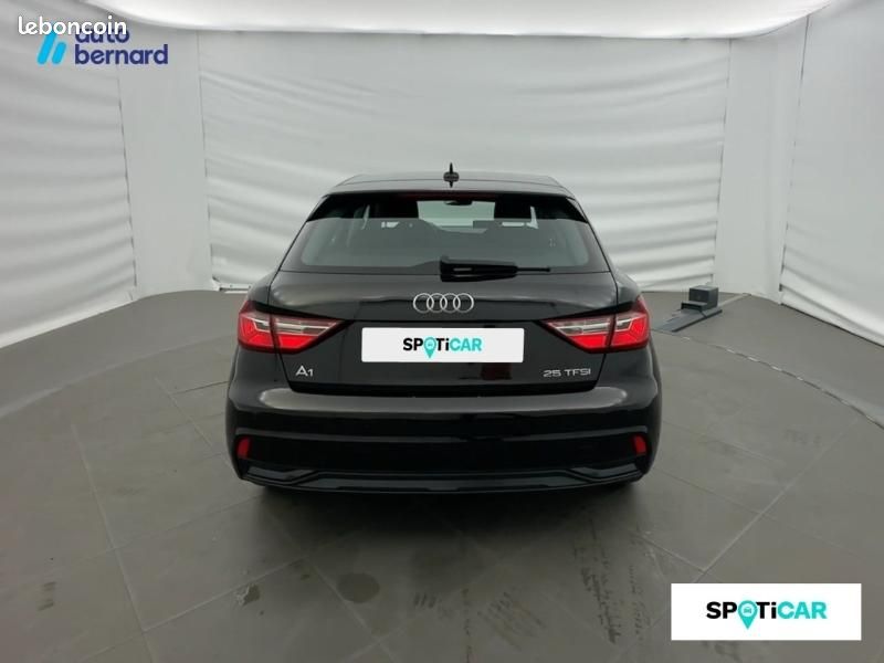 Audi A1 Sportback 25 TFSI 95ch Advanced (image 5)
