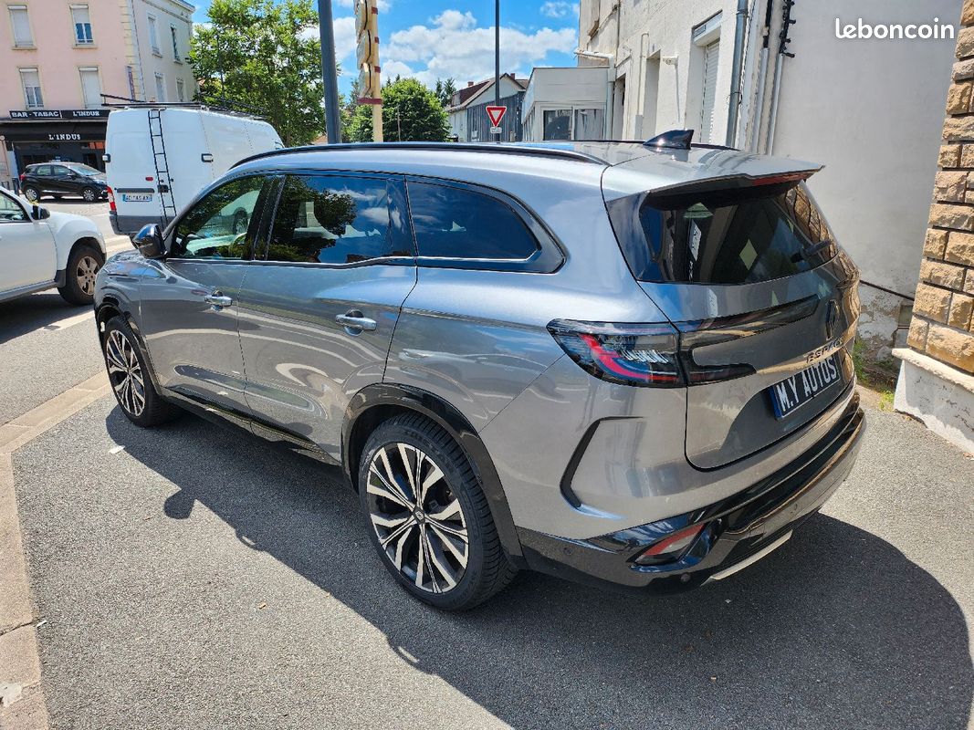 Renault espace 1.2 e-tech 200 iconic hybride (image 6)