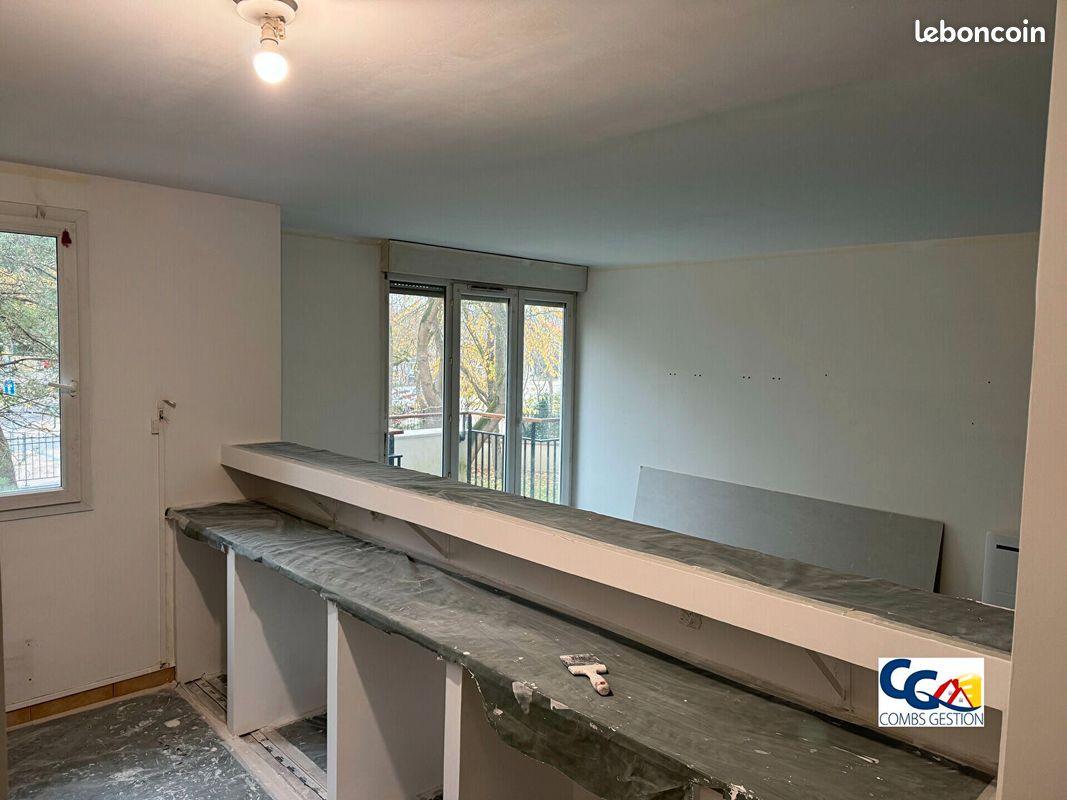 Appartement a louer combs-la-ville - 3 pièce(s) - 66 m2 - Surfyn