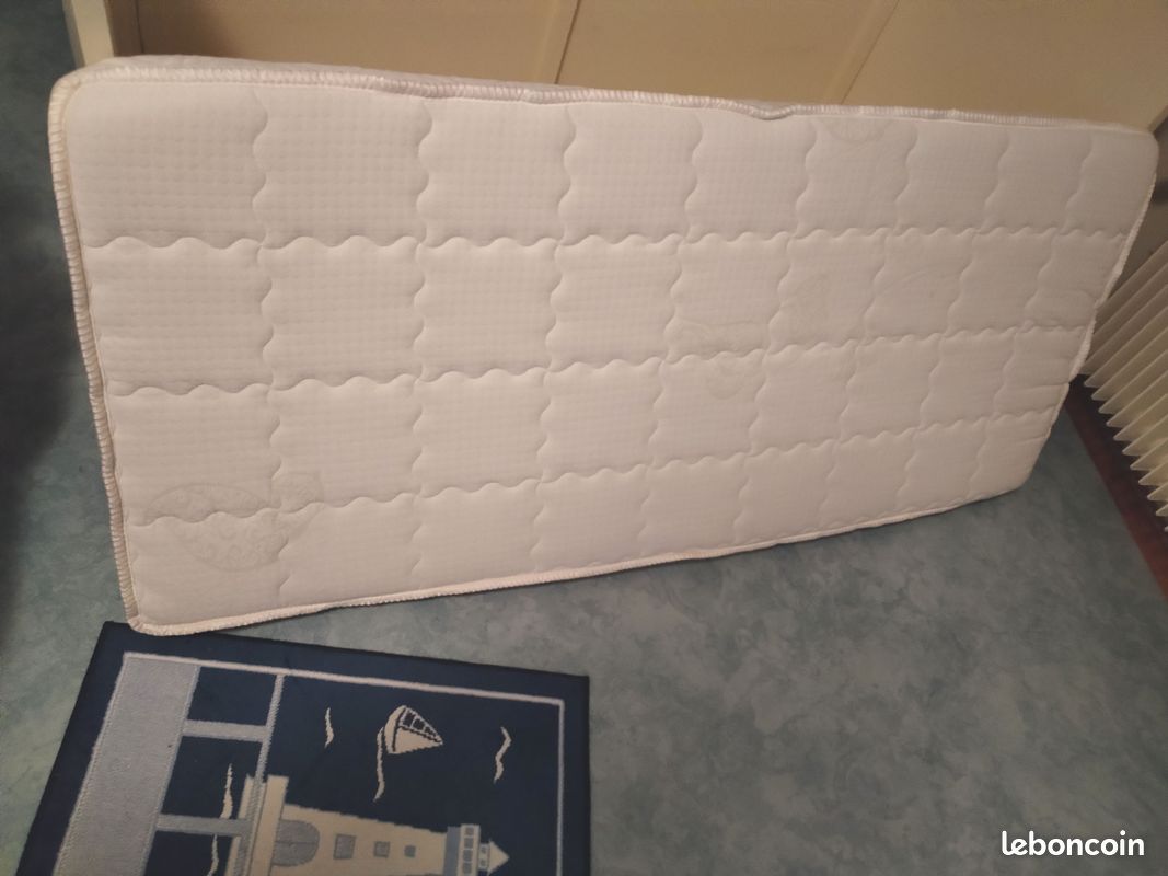 Lit vintage complet pour bébé ou petit enfant (image 5)
