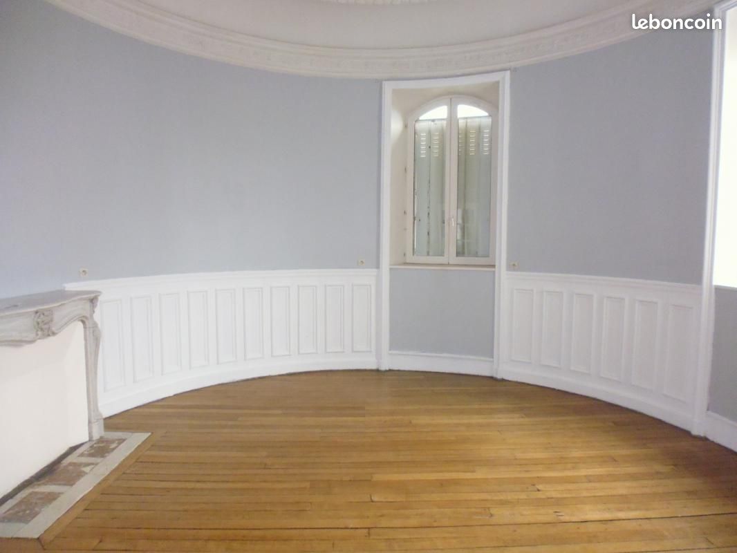 Appartement 5 pièces 135 m² · à Sedan · 135 m² · 108 000 €