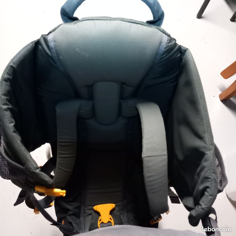 Porte bébé randonnee Deuter (image 4)