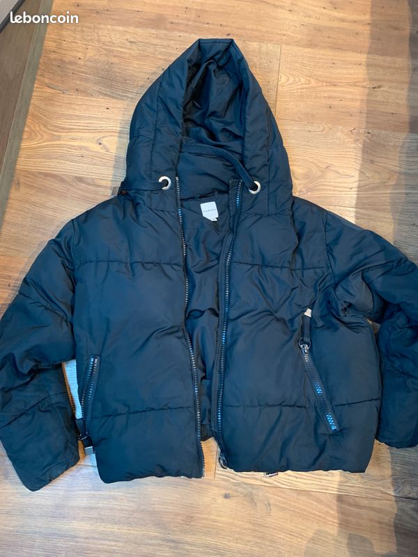 Veste Matelassée à Capuche Creeks – Femme – Taille S – Très Bon état