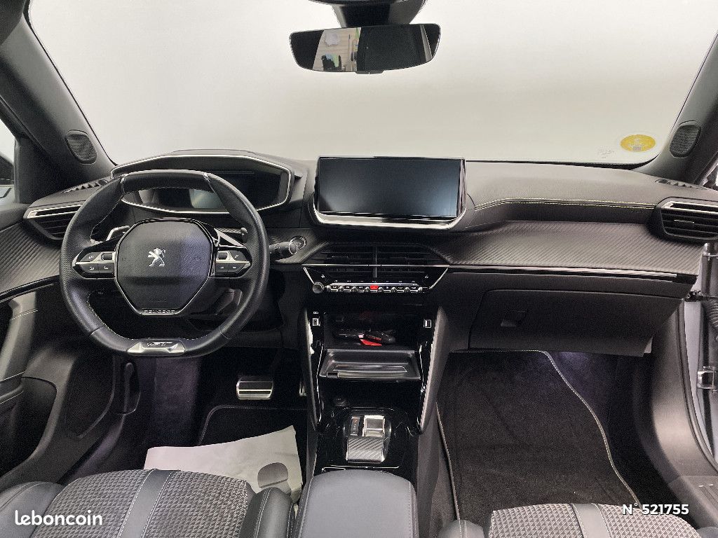Peugeot 2008 BLUEHDI 130 S&S EAT8 GT (image 9)