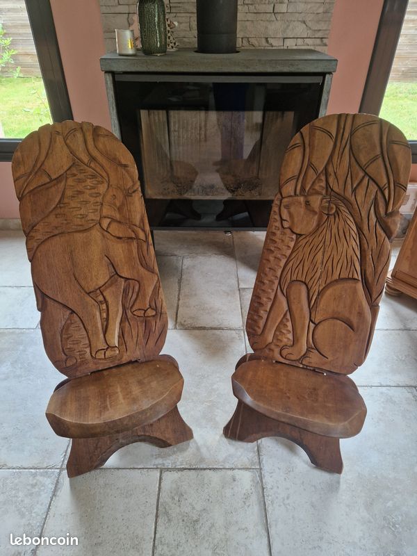 Vend 2 chaises en bois africaine (image 1)