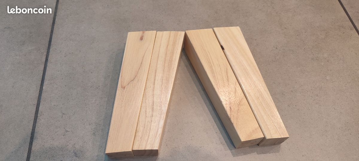 Lot 4 pieds de meuble bois H20cm (image 3)