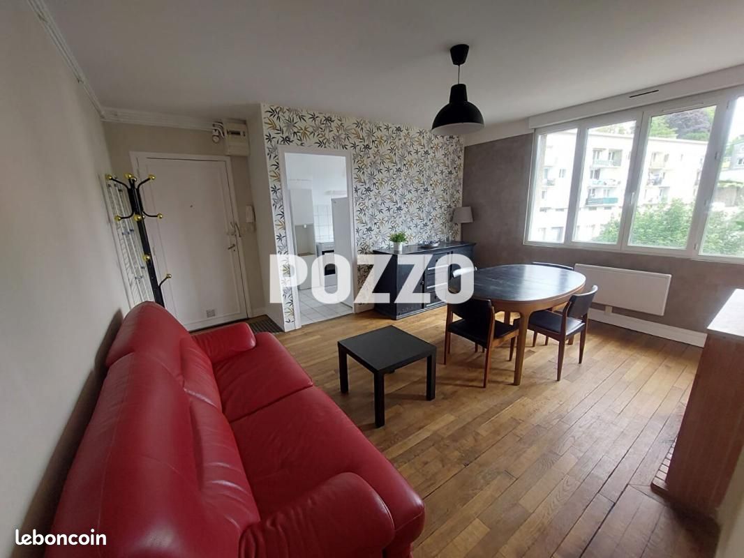 Appartement 1 pièce 37 m² · à Vire Normandie · 37 m² · 450 €