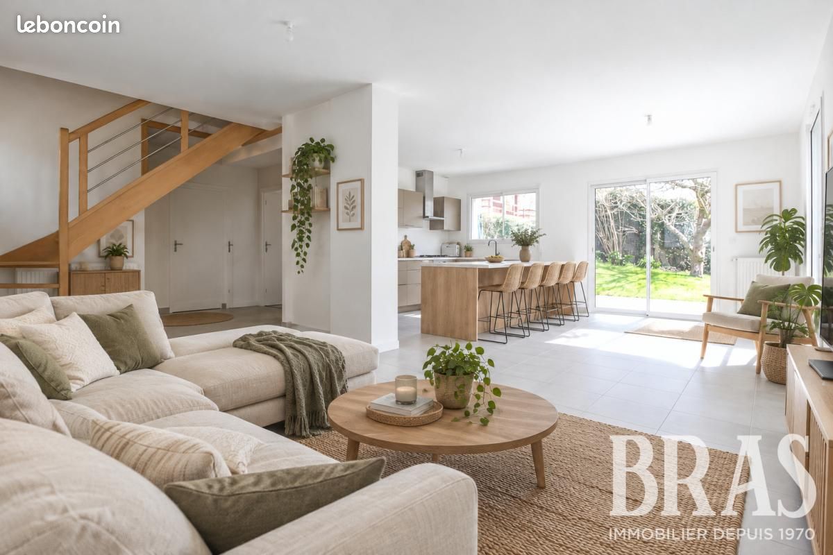 Maison 5 pièces 116 m² · à Saint-Avé · 116 m² · 379 000 €