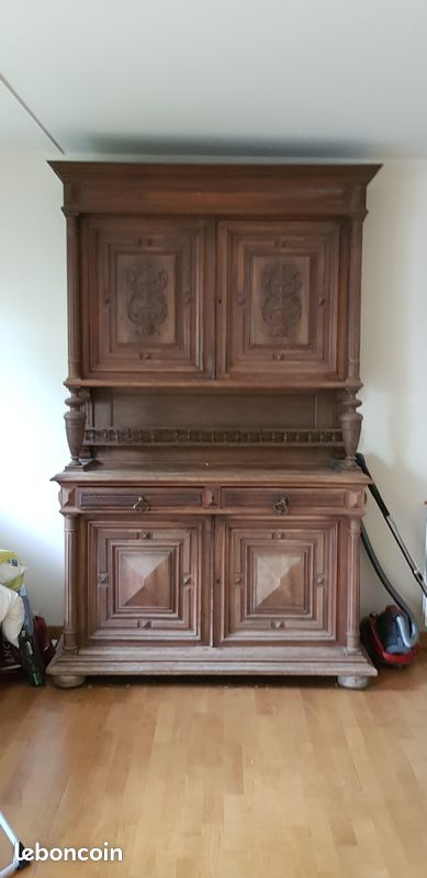 Buffet Henri II (image 1)