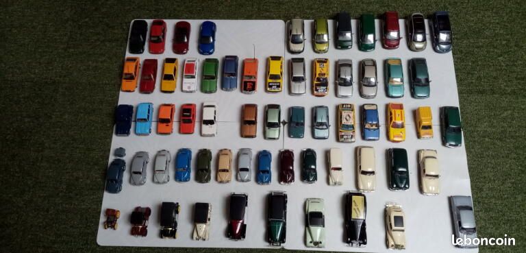Collection voitures miniatures Renault (image 2)