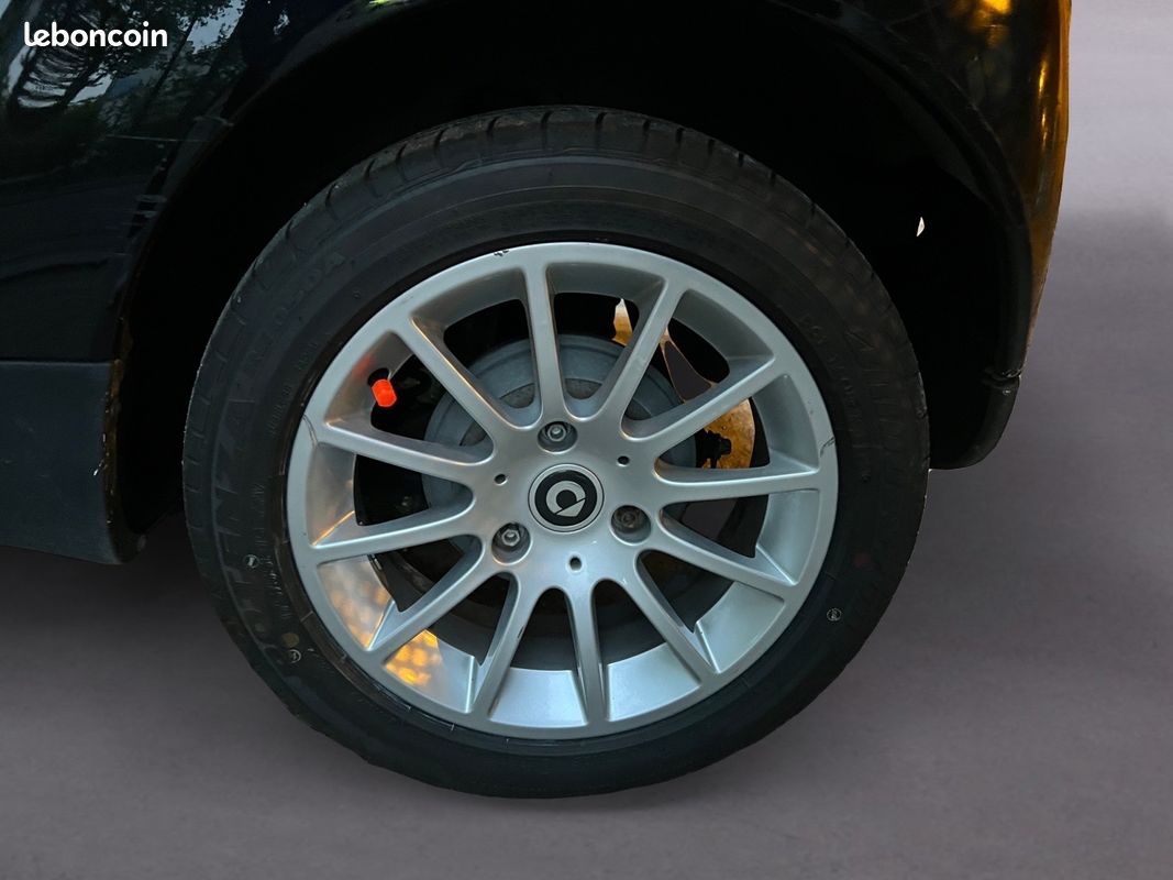 SMART FORTWO COUPE Entretien a jour defaut carroserie (image 15)