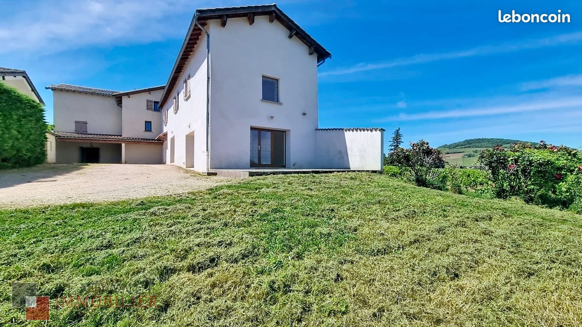 Maison 6 pièces 158 m² · à Odenas · 158 m² · 420 000 €