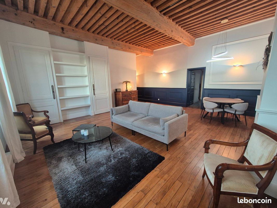 Appartement 3 pièces 114 m² · à Lyon · 114 m² · 2 000 €/mois