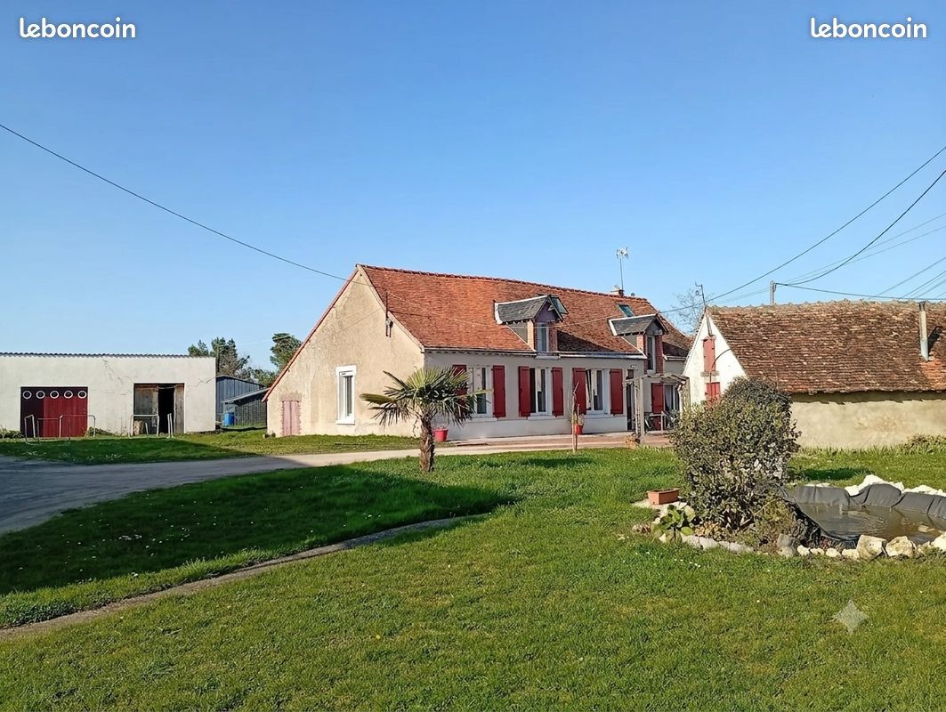 Maison 5 pièces 159 m² · à Mont-près-Chambord · 159 m² · 280 000 €
