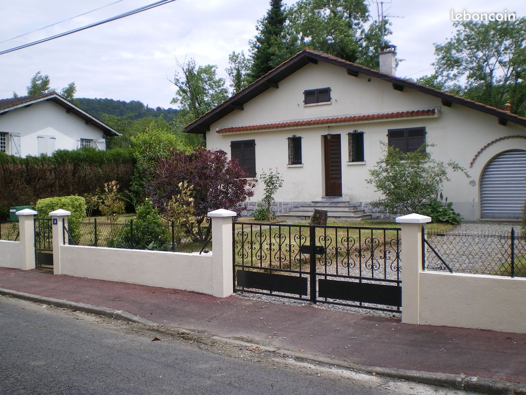 Maison 4 pièces 106 m² · à Gan · 106 m² · 800 €/mois