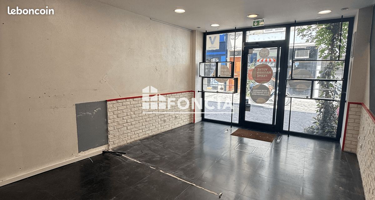 Local commercial 2 pièces 49 m² · à Melun · 49 m² · 1 030 €/mois