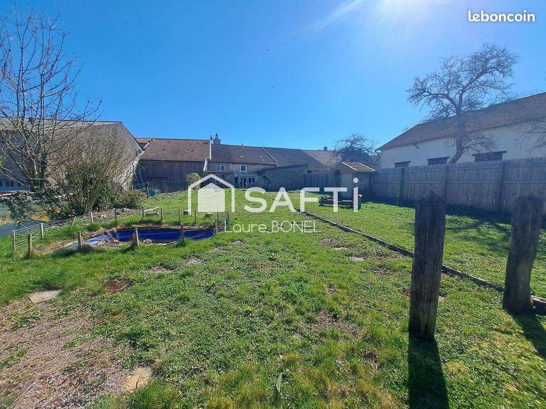 Maison 6 pièces 148 m² · à Châtenois · 148 m² · 169 000 €