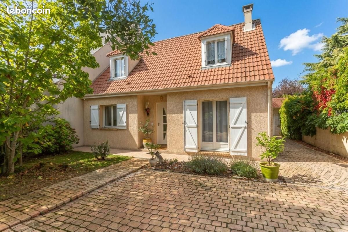 Maison 5 pièces 108 m² · à Brunoy · 108 m² · 469 500 €