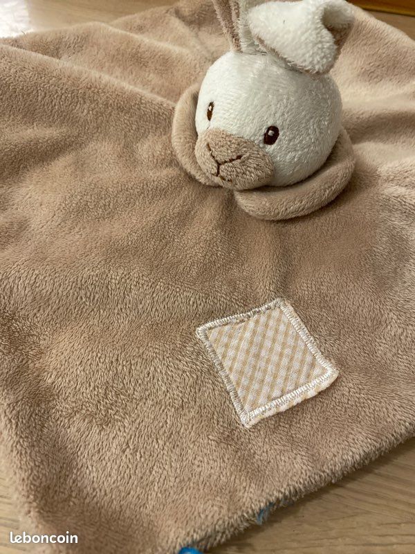 Doudou plat lapin unicef (image 2)