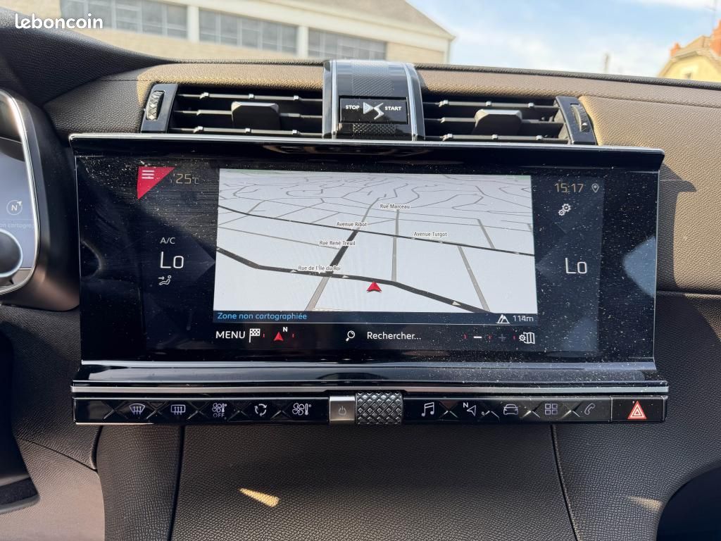 DS DS 7 CROSSBACK 1.6 PureTech - 225 Bva So Chic gps + clim + Radar AR (image 29)