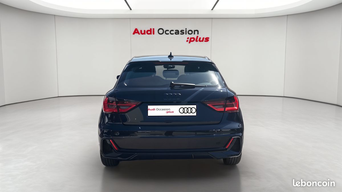 AUDI A1 Sportback 30 TFSI 116 ch S tronic 7 S Line (image 4)