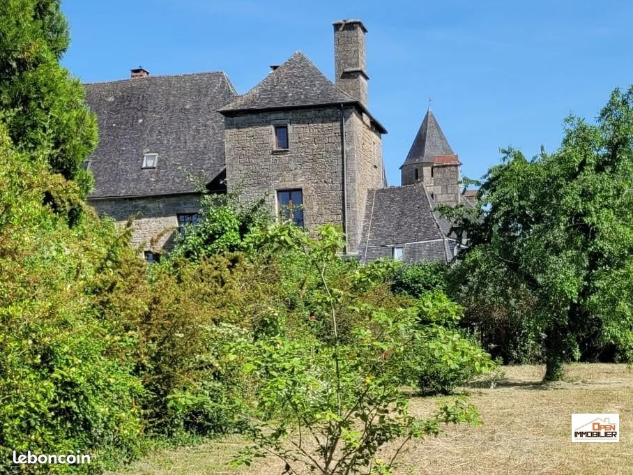 Maison 5 pièces 87 m² · à Saint-Robert · 87 m² · 128 000 €